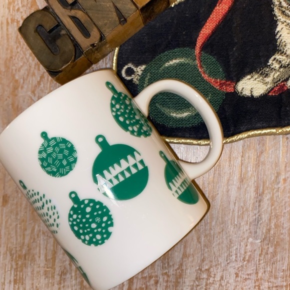 🆕🎄☕️🧜♀️STARBUCKS 12 oz. 2016 Holiday Ornament Ceramic Coffee Mug - Picture 8 of 8